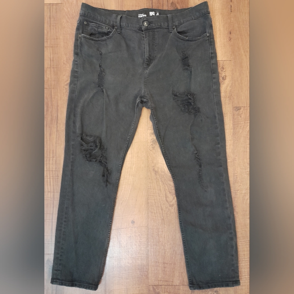 Men's Distressed Black Jeans